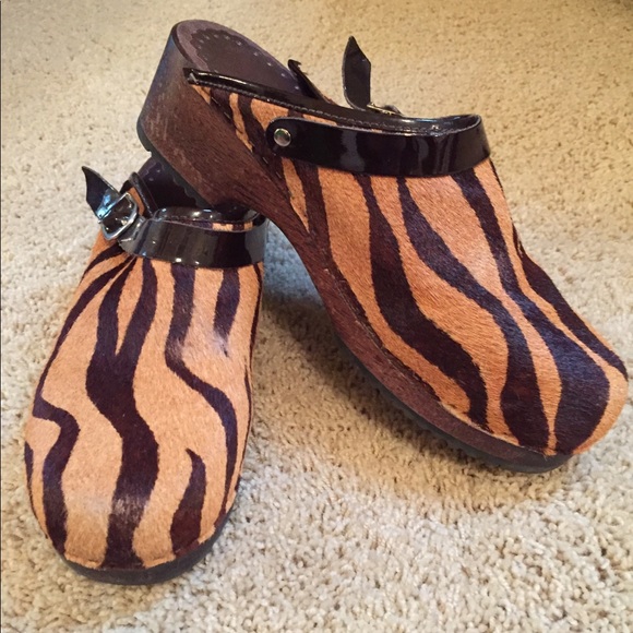 Fun Clogs - Picture 2 of 2